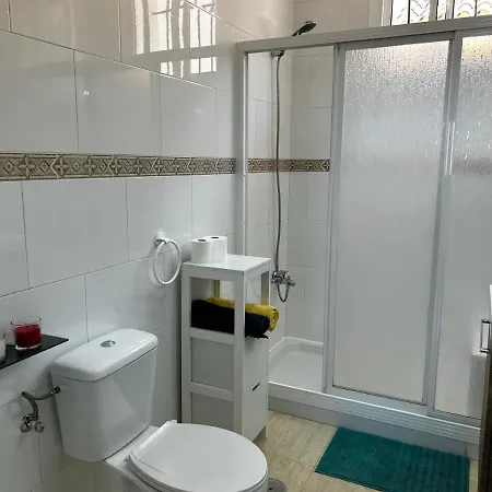 Casa La Paz En Malaga, Junto Al Parque Tecnologico Apartamento Málaga